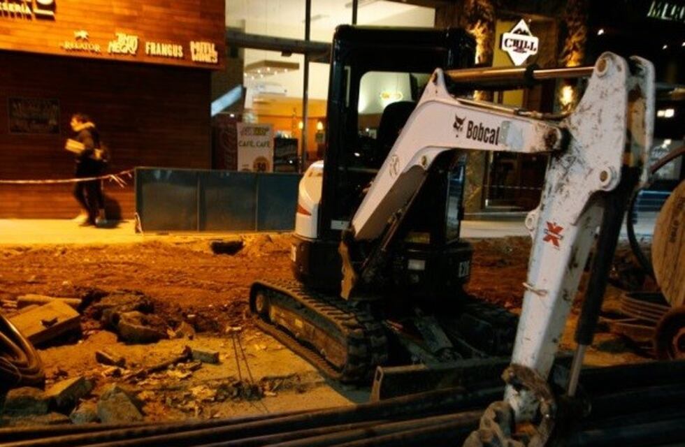 La calle Arístides es una pista de obstáculos para los peatones