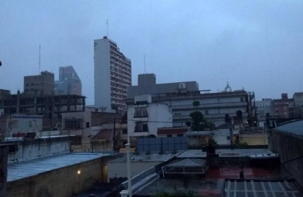 Renovaron el alerta meteorológico para Santiago este miércoles