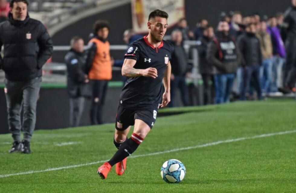 Ángel González, afectado de un cuadro de mononucleosis, estará un mes inactivo