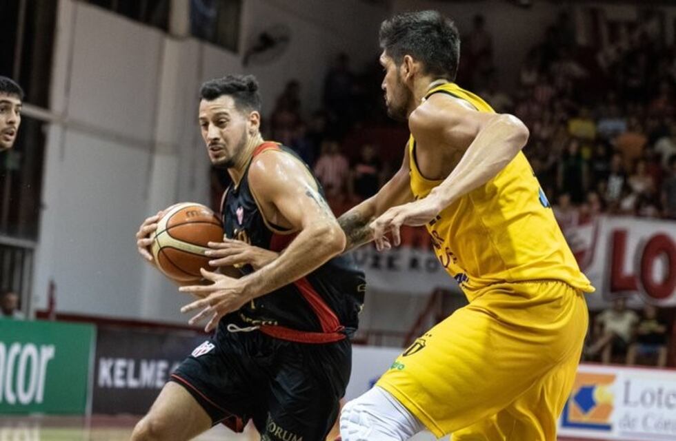 Instituto venció a Libertad en su vuelta al Sandrín por Liga Nacional