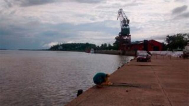 Puerto de La Paz, Entre Ru00edos