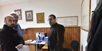 Ércoli y Souza llegaron tarde a la sesión con los ediles y ahora deberán enfrentar un juicio político por incumplimiento de funciones\u002E