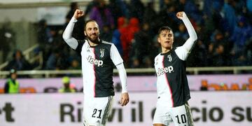 Gonzalo Higuaín suena en el PSG para reemplazar a Edinson Cavani\u002E (REUTERS)