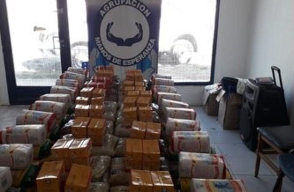 "Manos de Esperanza" entregó bolsones de alimentos