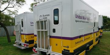 Las unidades cuentan con un sistema especial de acondicionamiento de aire; oxigenoterapia; dos camillas extensibles para cirugu00eda y atenciu00f3n clu00ednica, cada una de ellas con su plafu00f3n quiru00fargico de luces LED y monitor multiparamu00e9trico. (Gobierno de la Ciuda