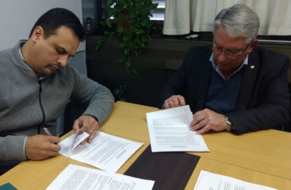 Epec firmó dos convenios y comienza a probar la telemedición