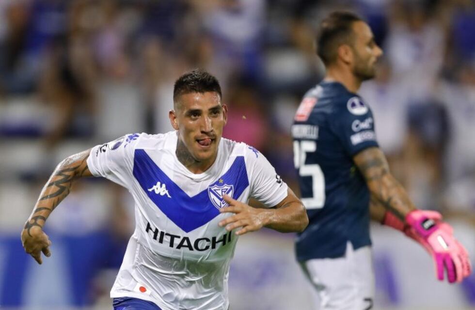 Fin de la novela: Ricardo Centurión se queda en Vélez