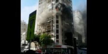 Incendio Cordoba y Pueyrredu00f3n