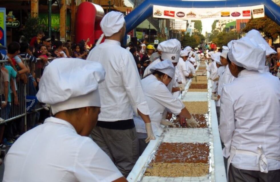La barra de chocolate record estará presente en Bariloche durante la Fiesta Nacional