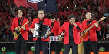 Los Palmeras hicieron uno de los shows más icónicos en una final de Copa Sudamericana.