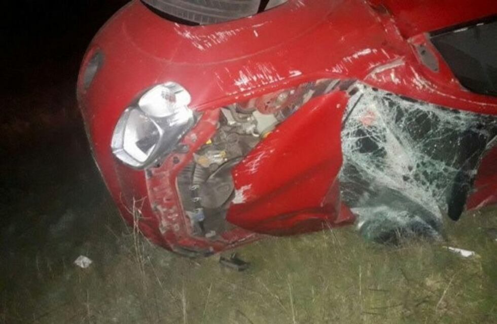 Volcaron periodistas del Tandil que venían a cubrir el partido de la Lepra: hay un joven muy grave