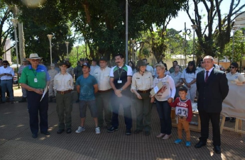 Recolección de monedas en las Cataratas: entregaron el dinero a dos merenderos