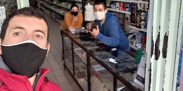 Final feliz: el cafetero más famoso de Azul podrá seguir trabajando