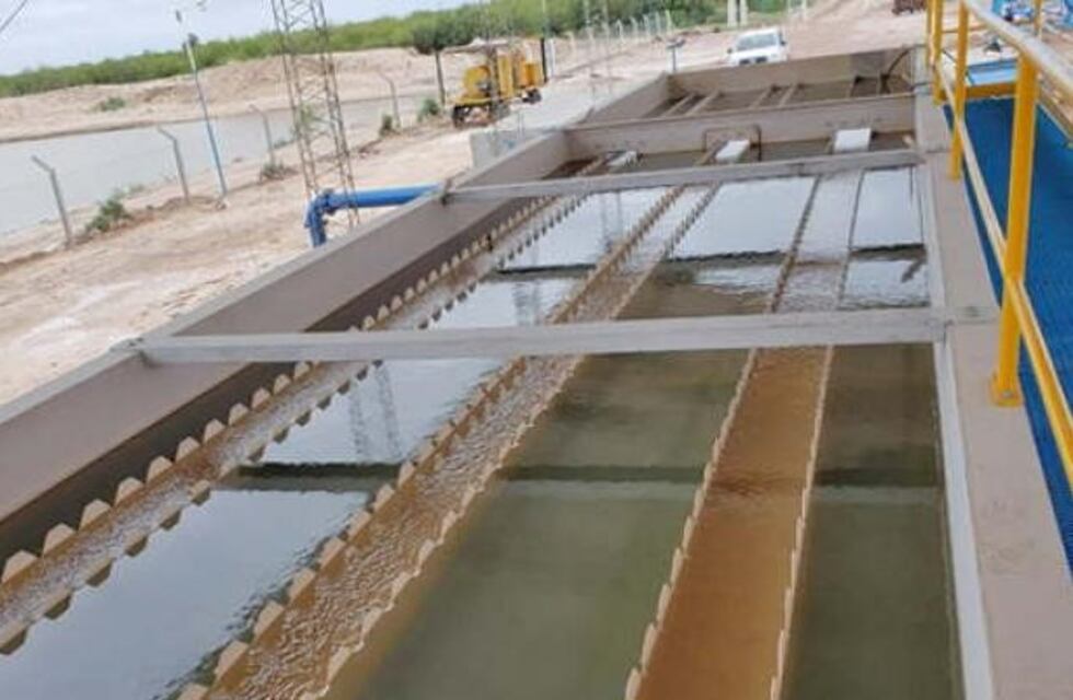 Araujo sobre la planta potabilizadora: "Esto es un gran adelanto, anhelado por décadas"