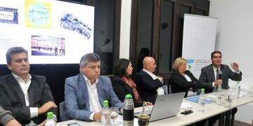 Los cuatro candidatos para el puesto de senador nacional\u002E (Diario Norte)\u002E