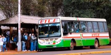 Esta mañana no hubo servicio de colectivos urbanos por más de una hora\u002E