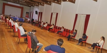 Reunión del COES\nGualeguaychú\nCrédito: Prensa COES