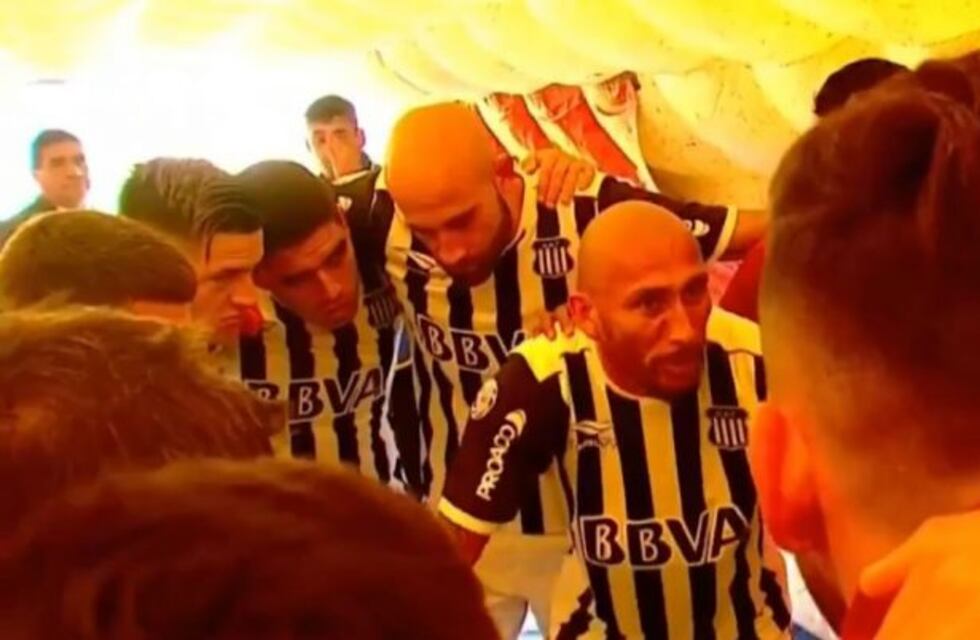 La tremenda arenga del Cholo Guiñazú en la previa del partido ante Boca