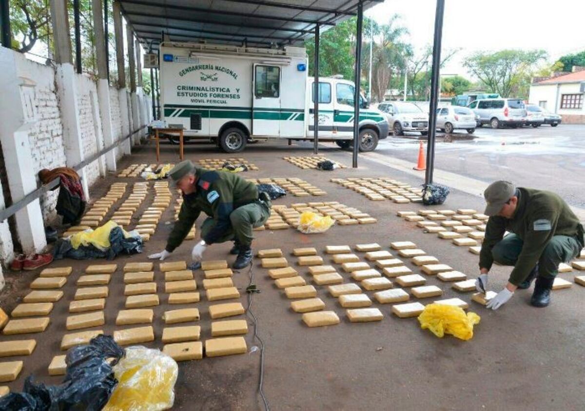 Gendarmería incautó más de 300 kilos de marihuana en Candelaria\u002E (Foto: Gendarmería)