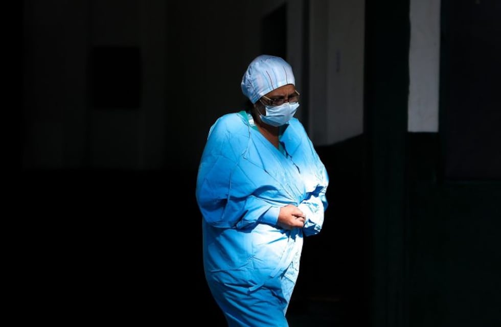 El Gobierno puso en marcha un plan nacional de cuidados para los trabajadores de la salud