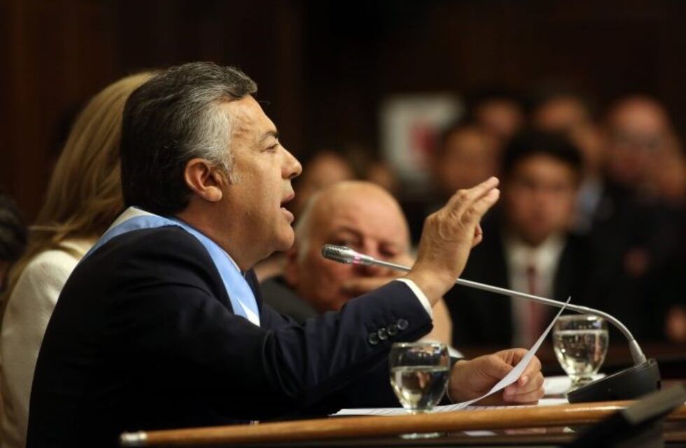 Cornejo en su último discurso en la Legislatura: "En Mendoza la educación importa"