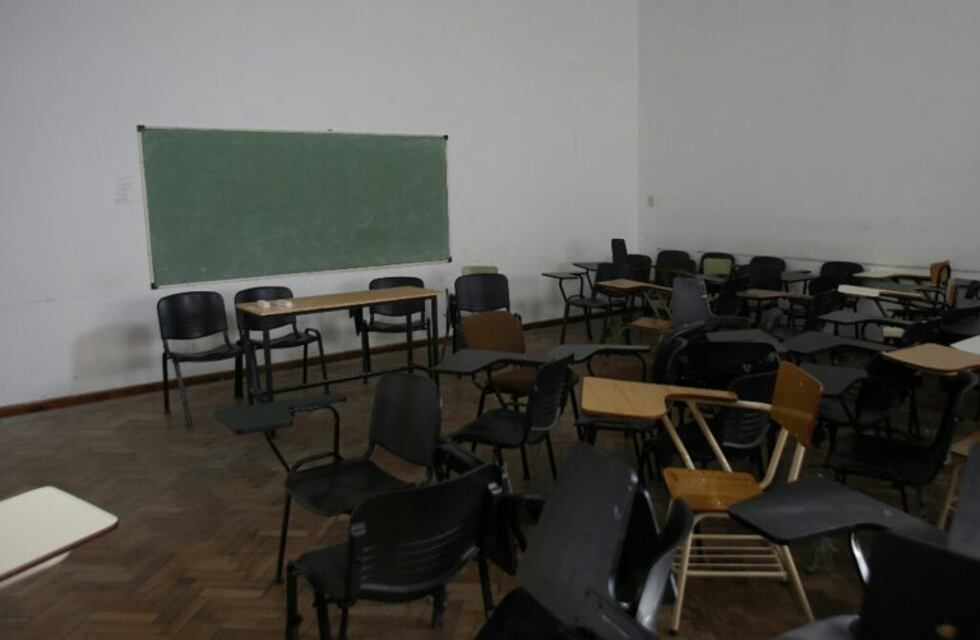 Los gremios aseguran que el paro docente tuvo "alto acatamiento" en Rosario