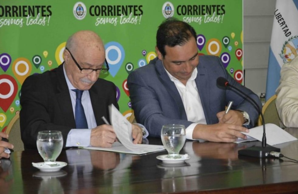 Valdés firmó un convenio con el Consejo Federal de Inversiones