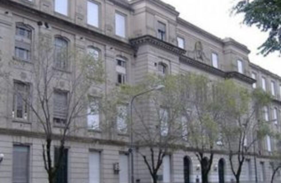 El Politécnico y el Superior de Comercio podrían desembarcar en Funes en el 2018