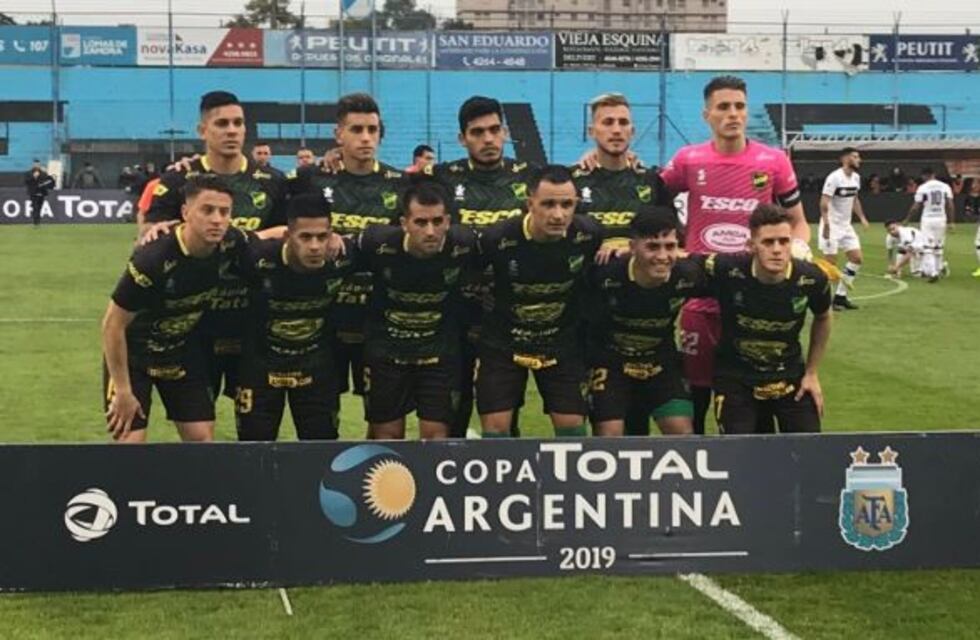 Defensa y Justicia venció por penales a Gimnasia y pasó a octavos de la Copa Argentina