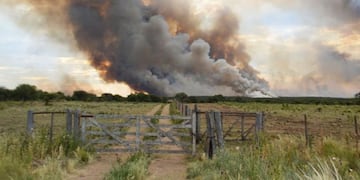 Incendio rural en La Pampa (Infohuella)