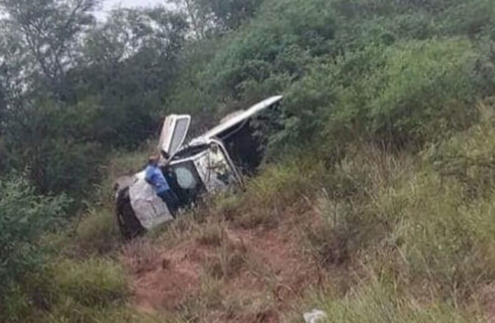 Accidente vial: chocaron cerca de El Tunal, y se salvaron de milagro