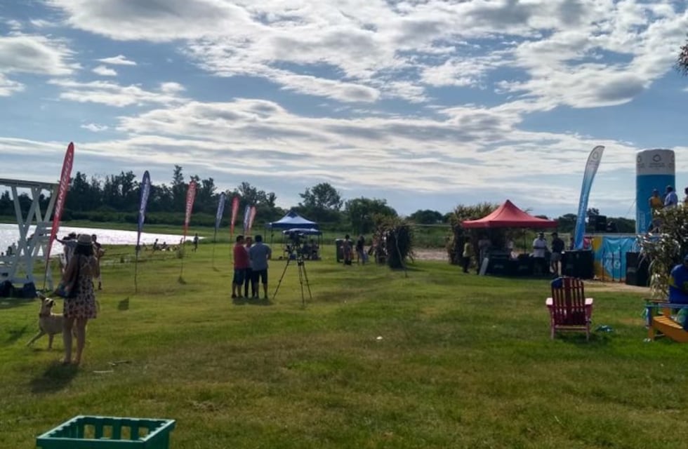 Inauguraron la playa lago en Las Termas