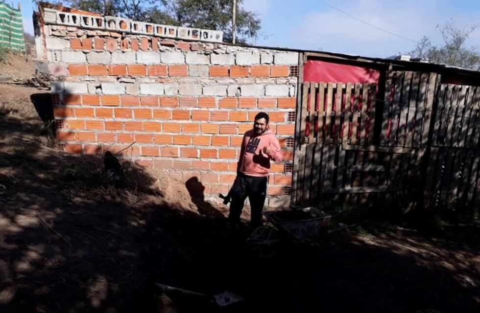 Profesor de danzas convertirá un baldío en un salón para enseñar folclore gratis en Salta