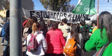 Marcha docente en San Luis\u002E