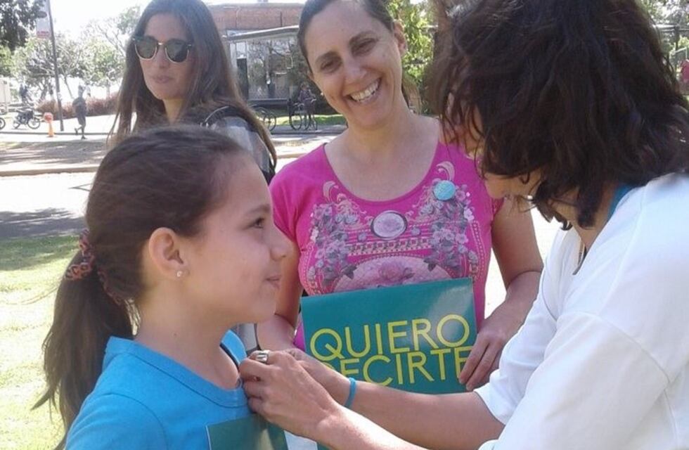 Familiares y amigos de víctimas viales se unieron en un nuevo abrazo colectivo