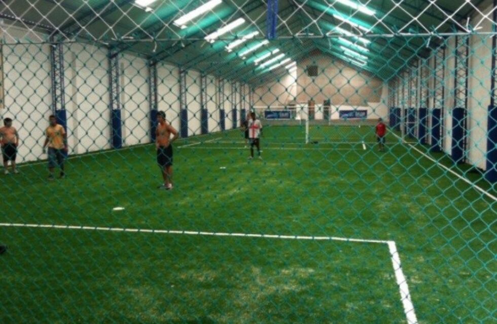 Asaltos y robos en canchas de Guaymallén y Godoy Cruz