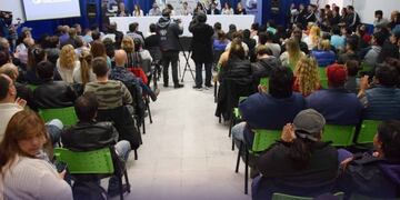 presentación programa Municipio presente