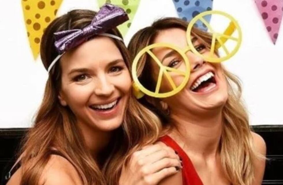 Natalie Pérez y Marcela Kloosterboer sorprendieron con una foto toquetona