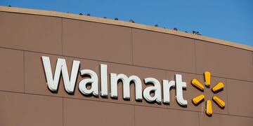 Francisco de Narváez cerró la compra y Walmart se va del país\u002E (REUTERS)