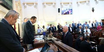 El dirigente socialista agradeció a sus colegas tras una votación sin disidencias\u002E (Prensa Diputados de Santa Fe)