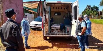 Tras la denuncia de los vecinos, el hombre fue trasladado al Samic donde se descartó el coronavirus\u002E