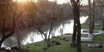 Arroyo Chimiray en el que desemboca el arroyo Angico donde fue hallado el cuerpo de la chica correntina desaparecida el viernes\u002E (WEB)