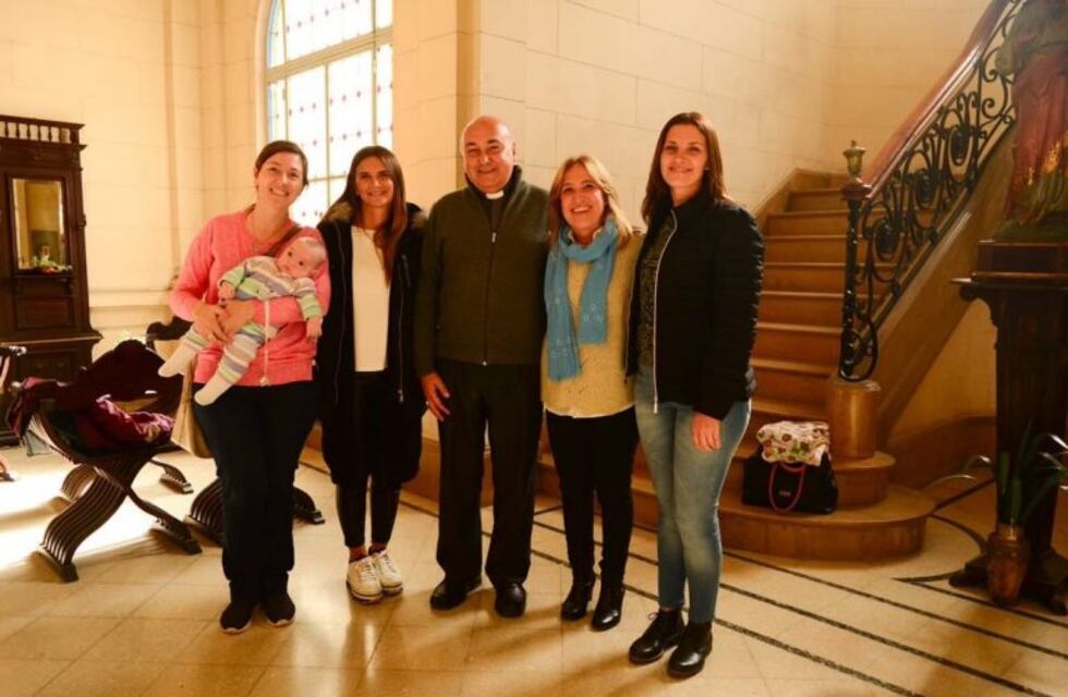 Corral nombró como funcionaria a ex candidata del frente de Amalia Granata