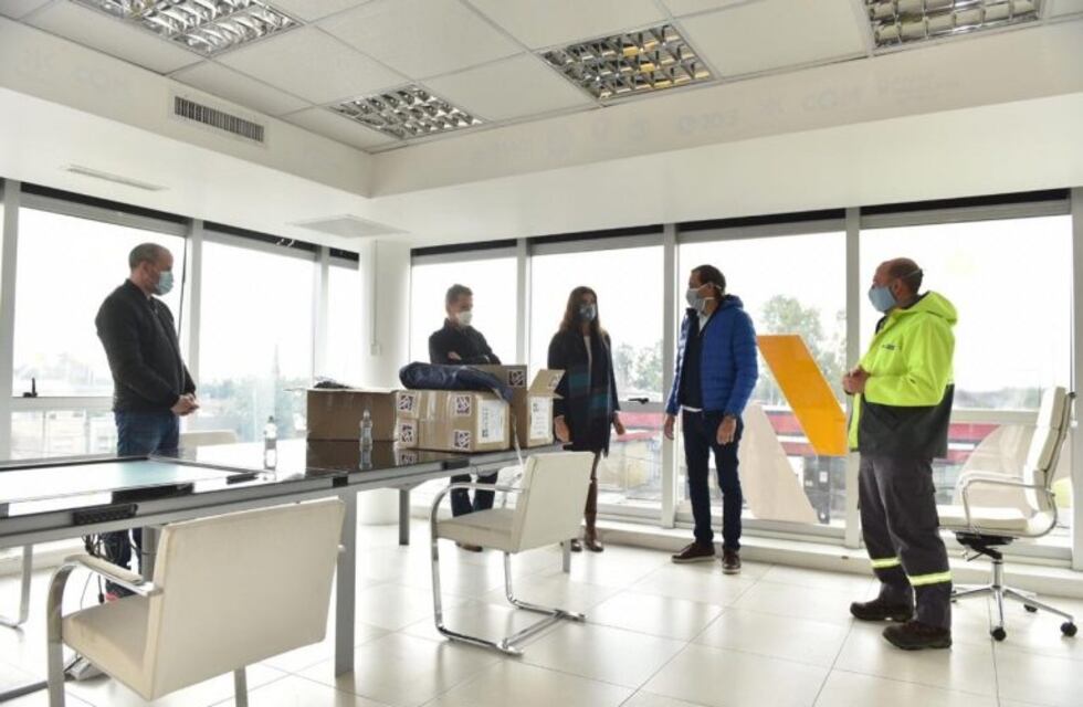 El Municipio de La Plata recibió una donación de insumos médicos para el personal sanitario local