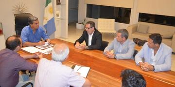 El gobernador electo se reunió con empresarios y referentes del sector\u002E (Prensa Frente Chaqueño)