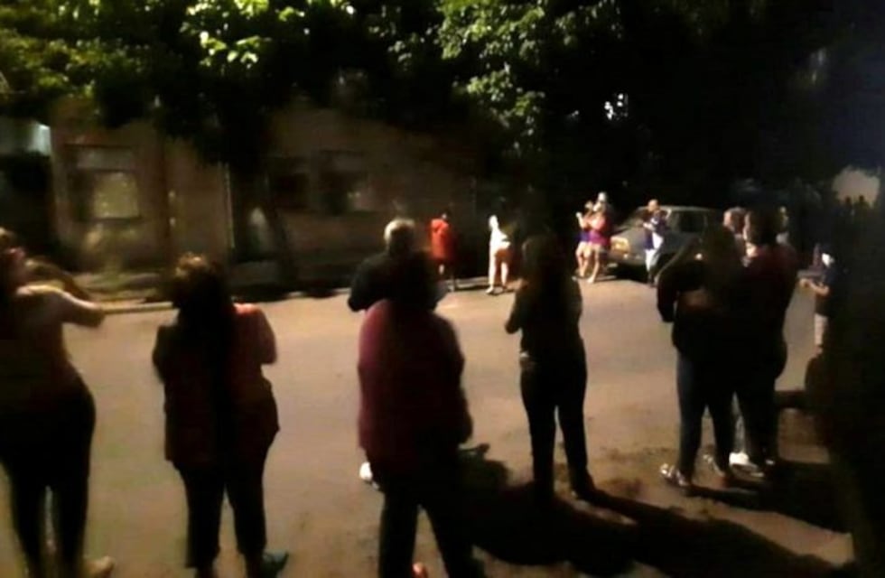 Furia vecinal contra un hombre acusado de abusar de su nieta durante años