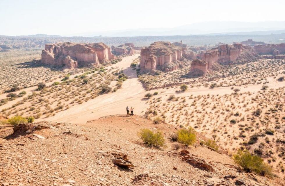 Anunciaron obras en La Rioja e informaron que reabre el Parque Nacional Talampaya en diciembre