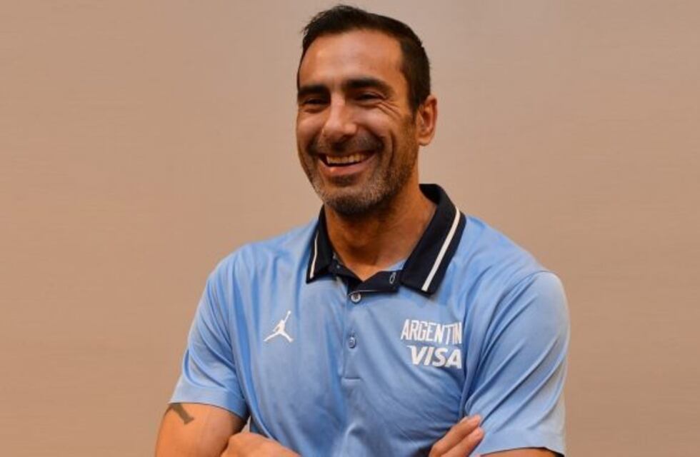 Regatas Corrientes espera por Paolo Quinteros