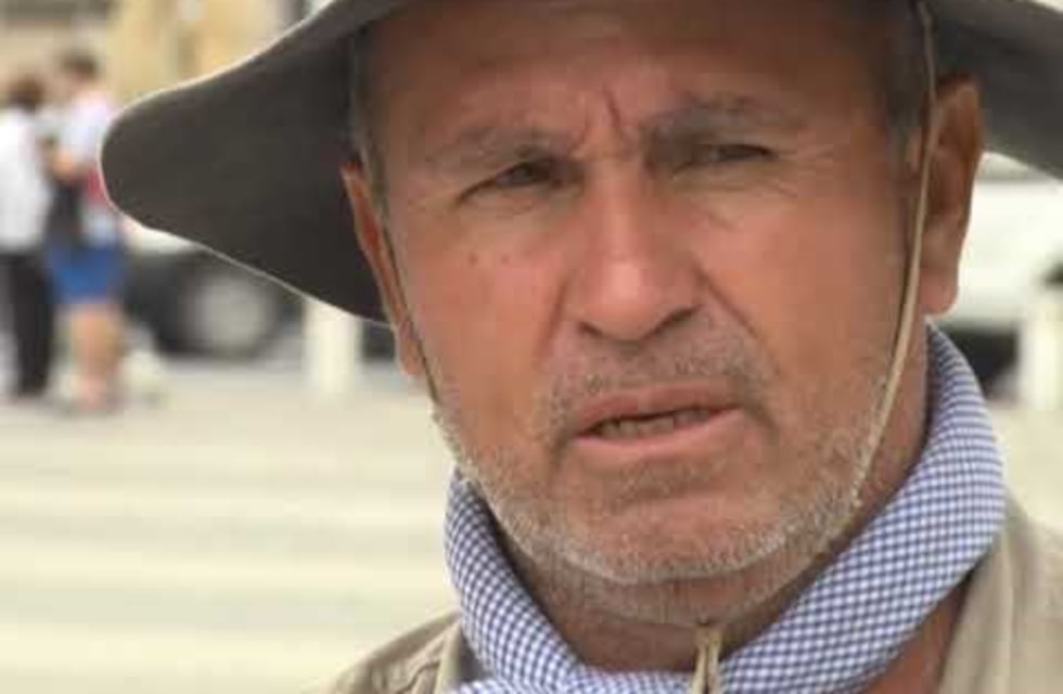 Llegó a Paraná un cura que evangeliza en devoción a Brochero