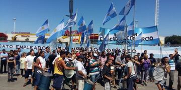 Convocan a una audiencia por los despidos en el supermercado Libertad